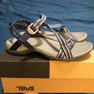 Women’s Teva Sandals